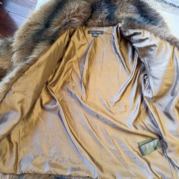 Silence + Noise Yavonne Faux Fur Teddy Jacket LNWOT size XS - Picture 7 of 11